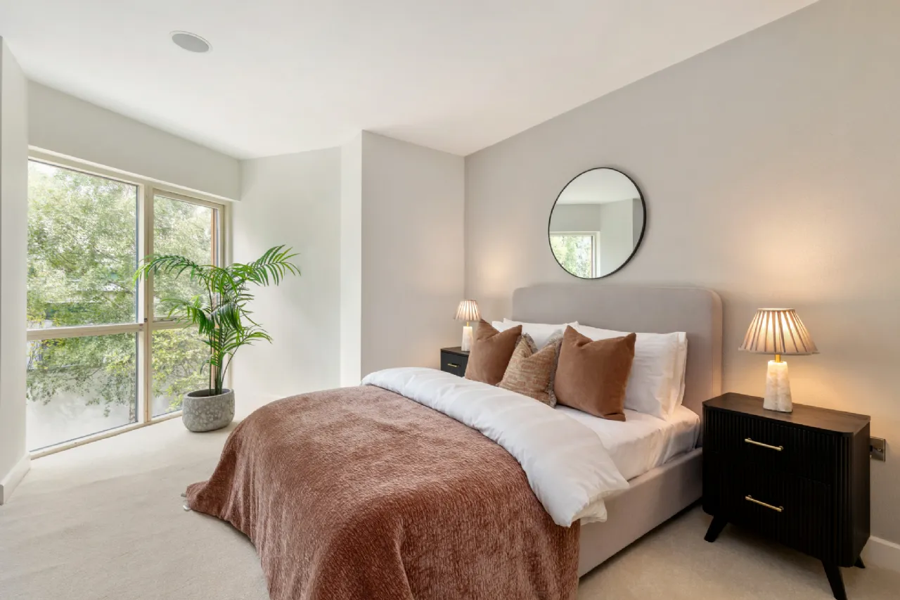 Photo of 4 Longwood, Wynnsward Park, Clonskeagh, Dublin