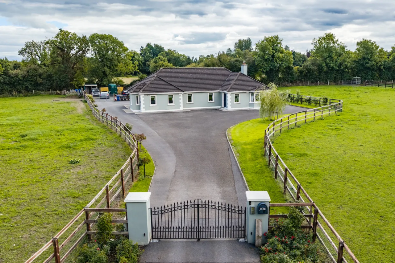 Photo of The Bungalow, Curryhills, Prosperous, Co. Kildare, W91 TW99