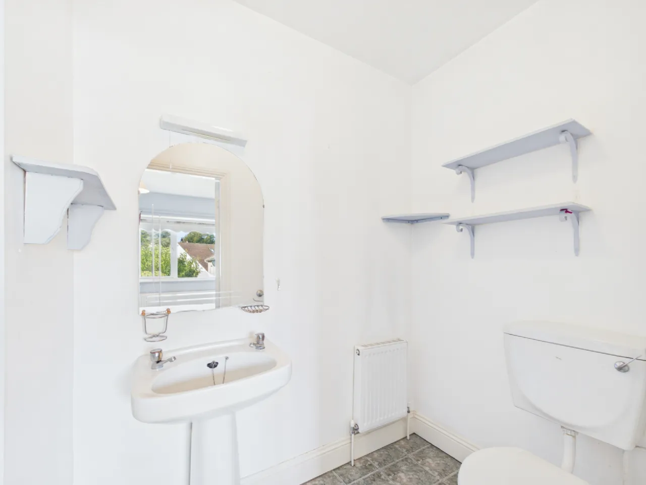 Photo of 34 Hazelwood, Dublin Road, Thurles, Co. Tipperary, E41 T9K3