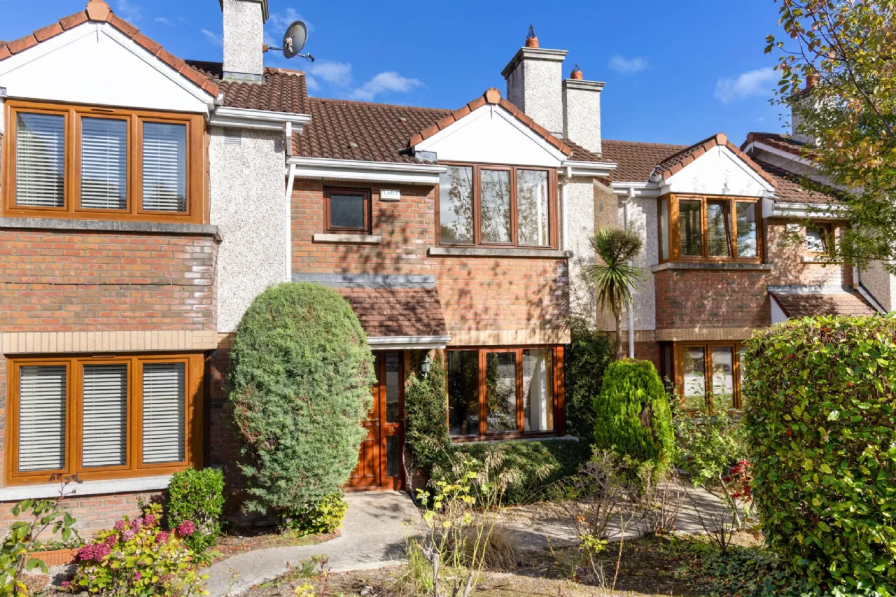 Photo of 10 Rathmichael Park, Shankill, Dublin 18, D18A667