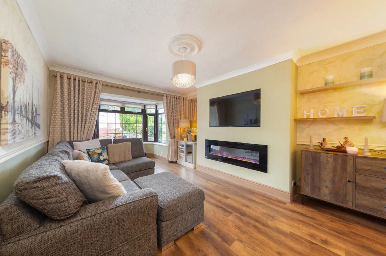 Photo of 33 Redwood Court, Kilnamanagh, Dublin 24, D24 DD8C