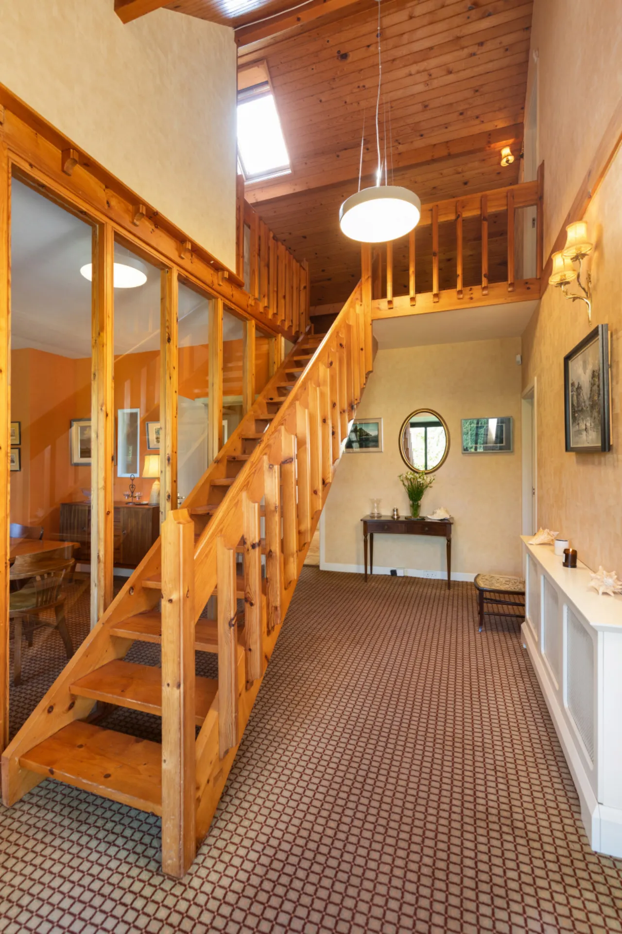 Photo of 39 Hainault Road, Foxrock, Dublin 18, D18 F9W7