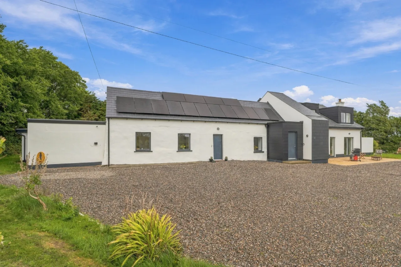 Photo of Foxglove Lodge, Killincooley More, Kilmuckridge, Co. Wexford, Y25 E397