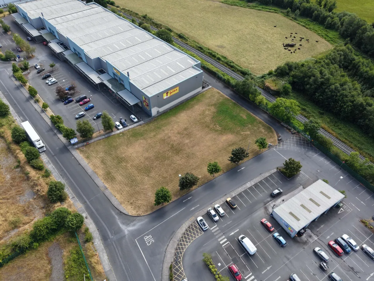 Photo of Development Site,, Dunnes Stores,, Retail Park,, Limerick Road,, Tipperary Town