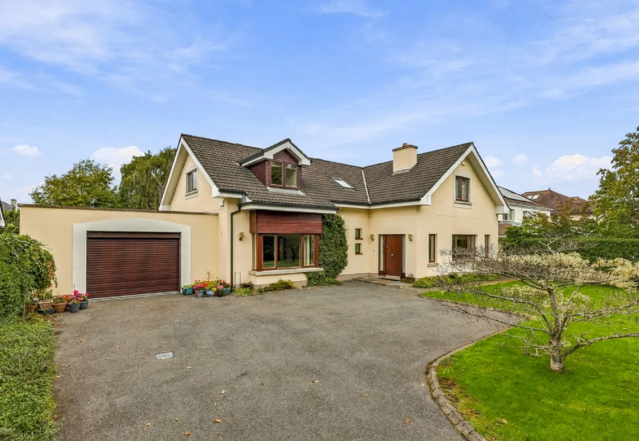Photo of Thistledown, 10 College Park, Castleknock, Dublin 15, D15 PEY6