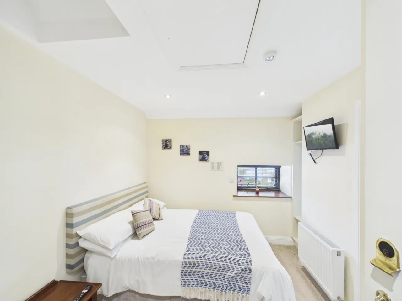 Photo of Lough Derg House, Dromineer, Nenagh, Co. Tipperary, E45 K284