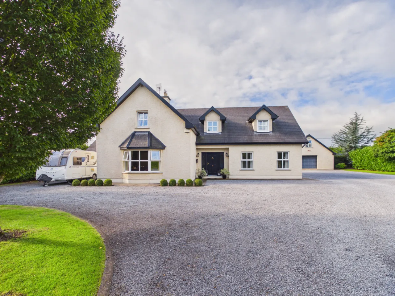 Photo of Brown's Lane, Beakstown, Thurles, Co. Tipperary, E41 N2C3