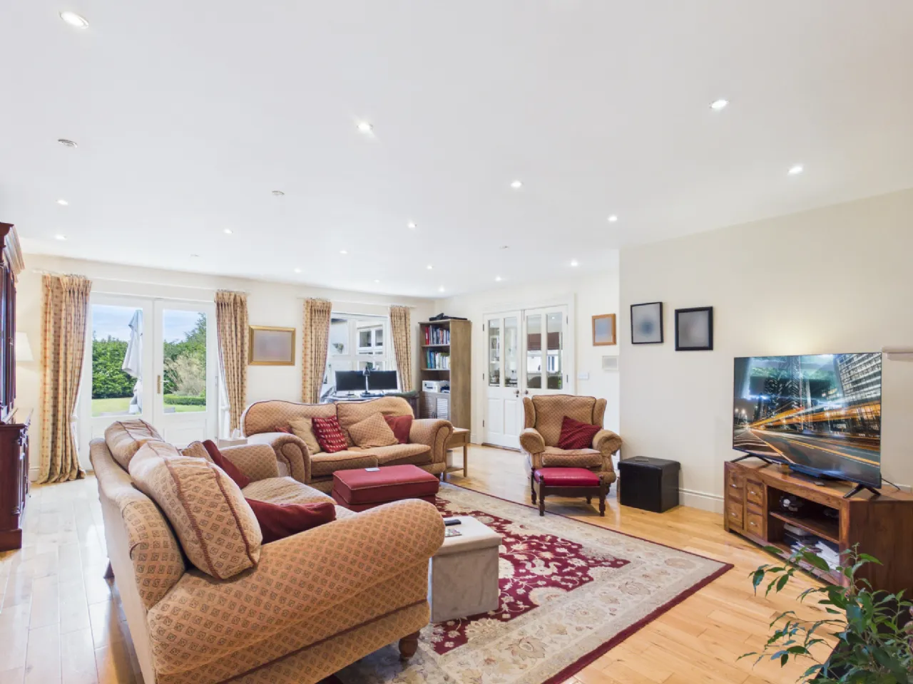 Photo of Brown's Lane, Beakstown, Thurles, Co. Tipperary, E41 N2C3