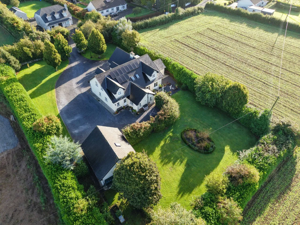 Photo of Brown's Lane, Beakstown, Thurles, Co. Tipperary, E41 N2C3
