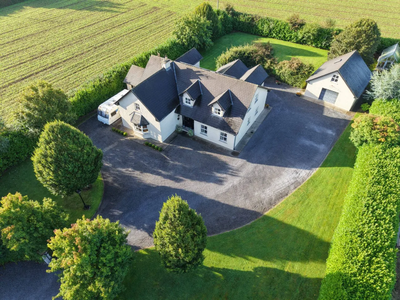 Photo of Brown's Lane, Beakstown, Thurles, Co. Tipperary, E41 N2C3