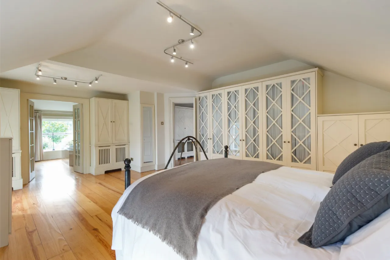 Photo of Strand Lodge, 5 Strand Road, Sandymount, Dublin 4, D04 X461