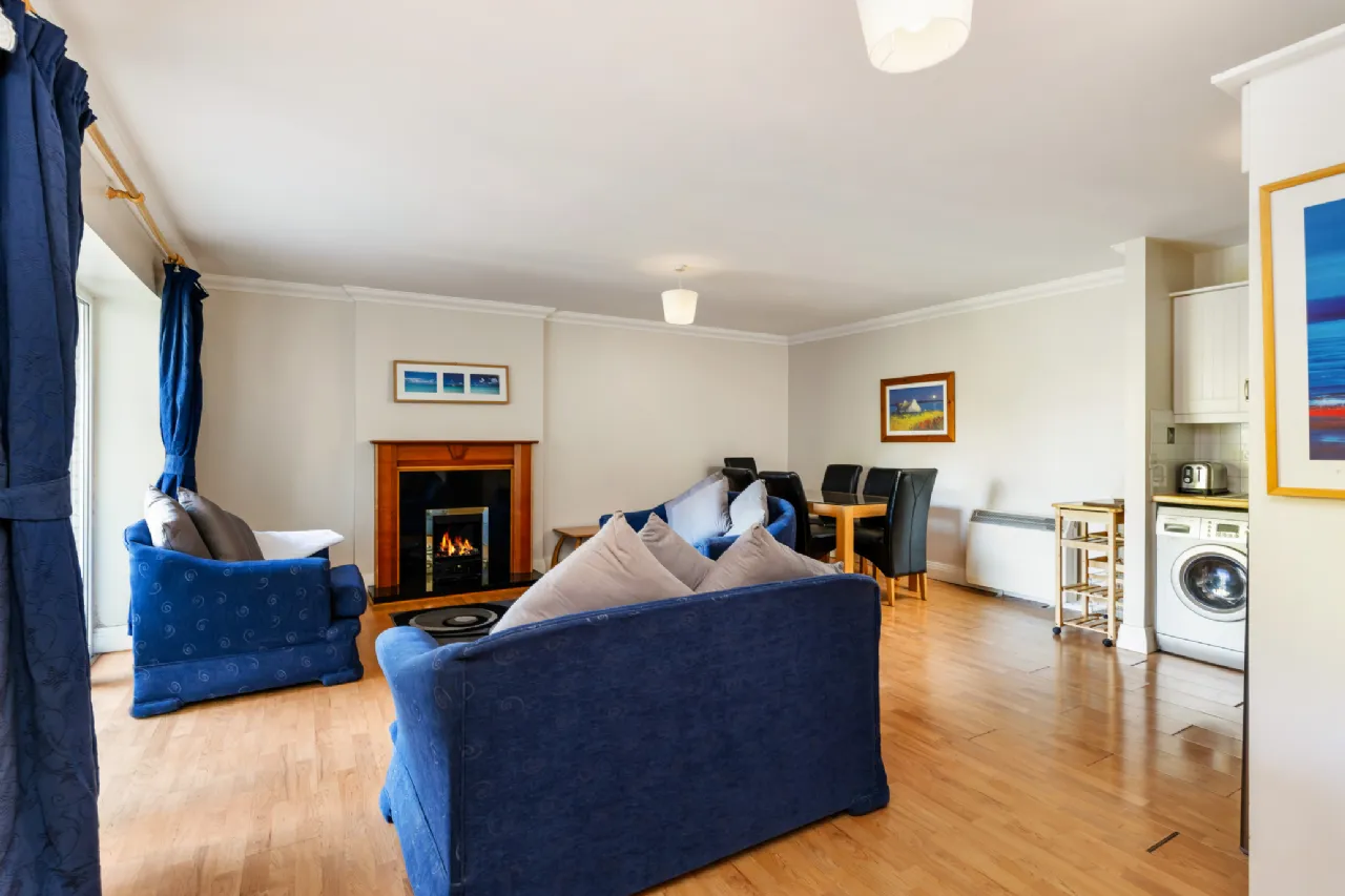 Photo of 212 Grace Park Manor, Drumcondra, Dublin 9, D09 X065