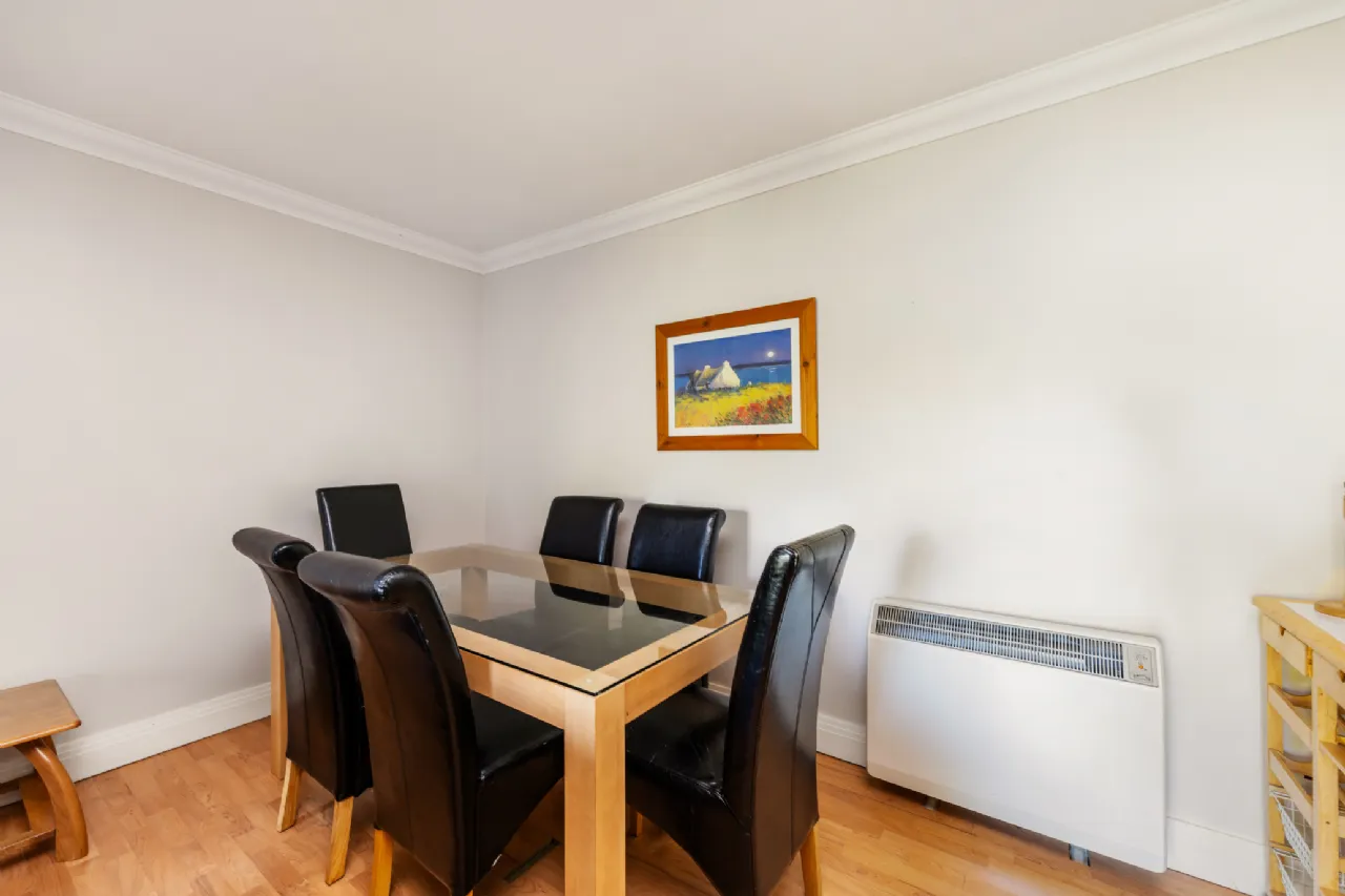 Photo of 212 Grace Park Manor, Drumcondra, Dublin 9, D09 X065