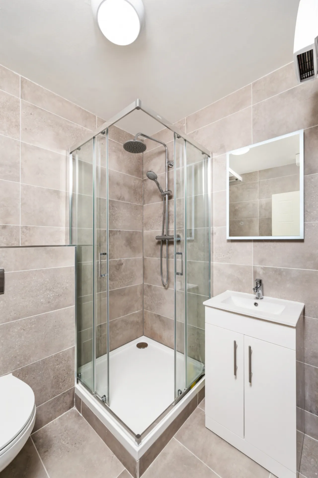 Photo of 212 Grace Park Manor, Drumcondra, Dublin 9, D09 X065