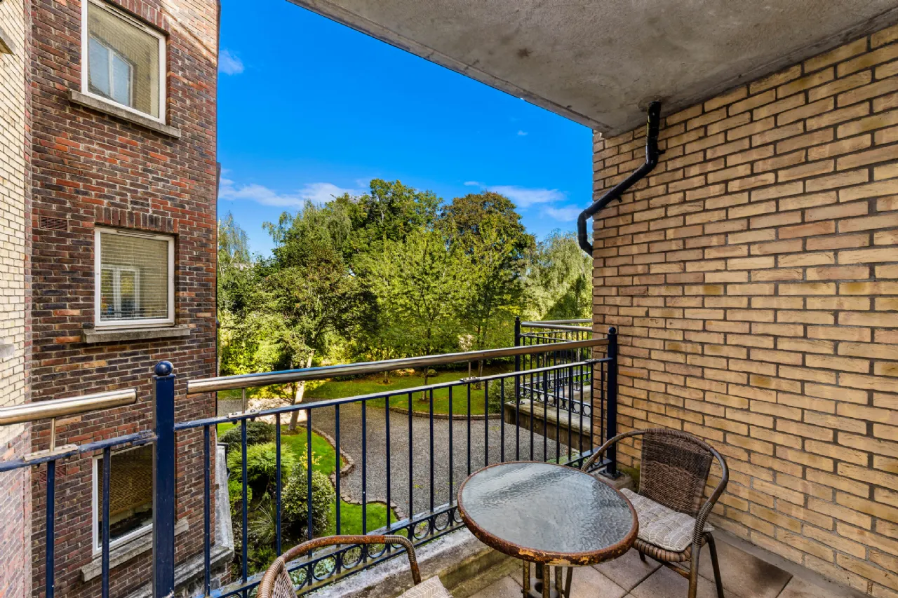 Photo of 212 Grace Park Manor, Drumcondra, Dublin 9, D09 X065