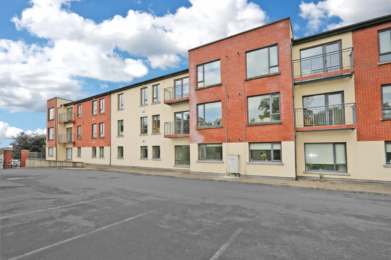 Photo of 5 Parkville Court, Dublin Road, Limerick