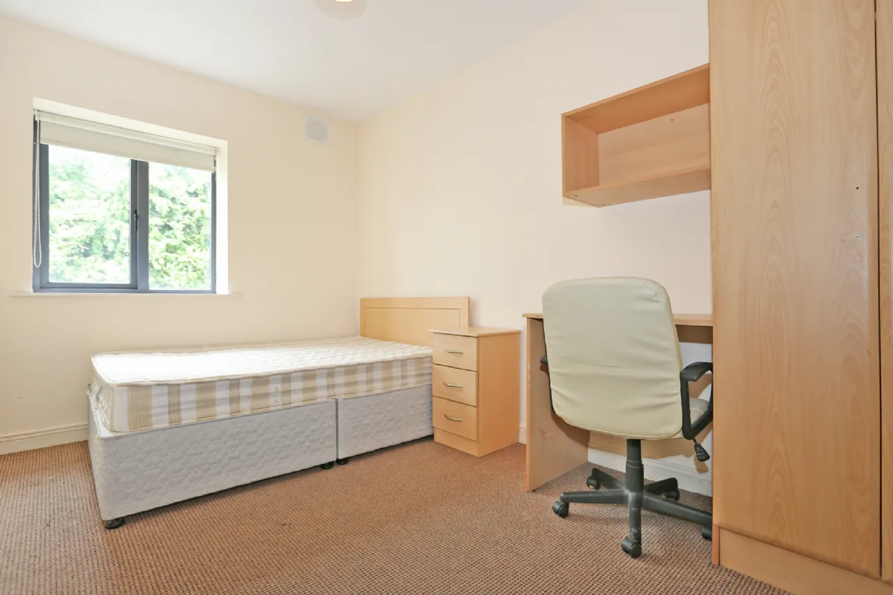 Photo of 5 Parkville Court, Dublin Road, Limerick