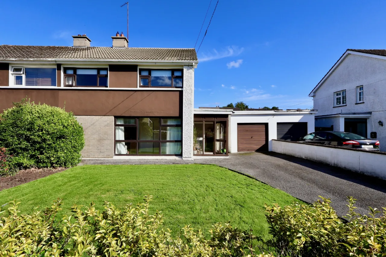 Photo of 11 Ardbrae Park, Athlone, Co Westmeath, N37 W2Y4