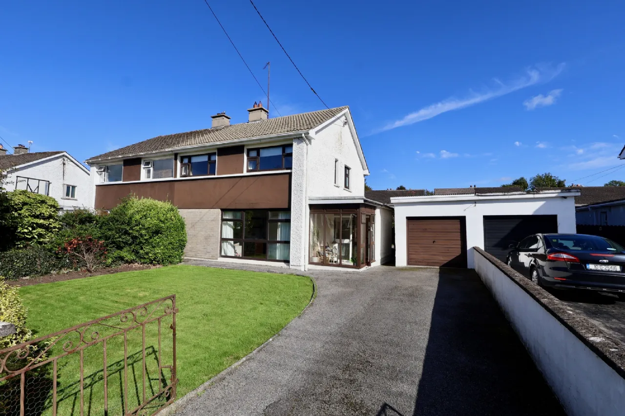 Photo of 11 Ardbrae Park, Athlone, Co Westmeath, N37 W2Y4
