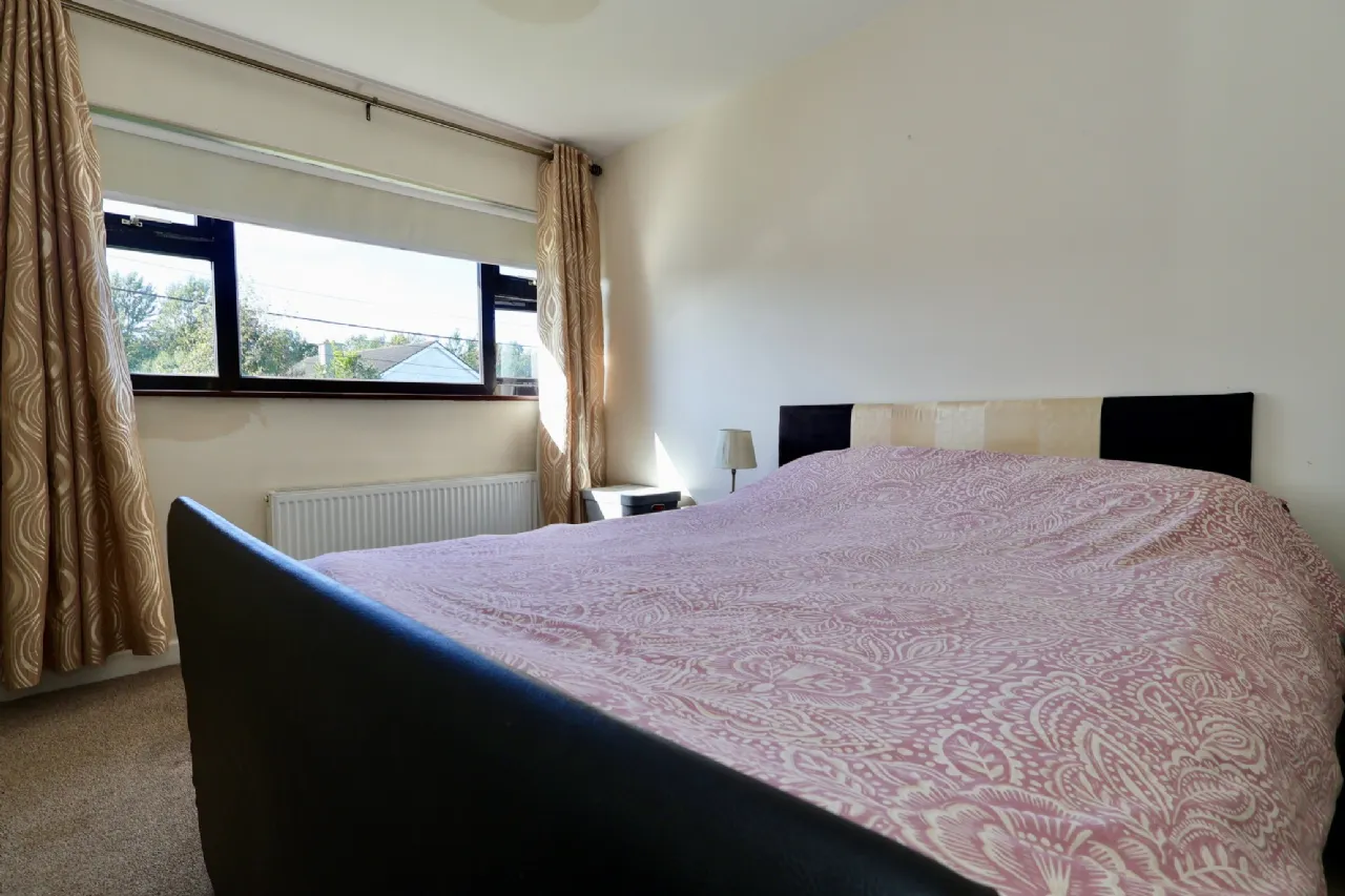 Photo of 11 Ardbrae Park, Athlone, Co Westmeath, N37 W2Y4