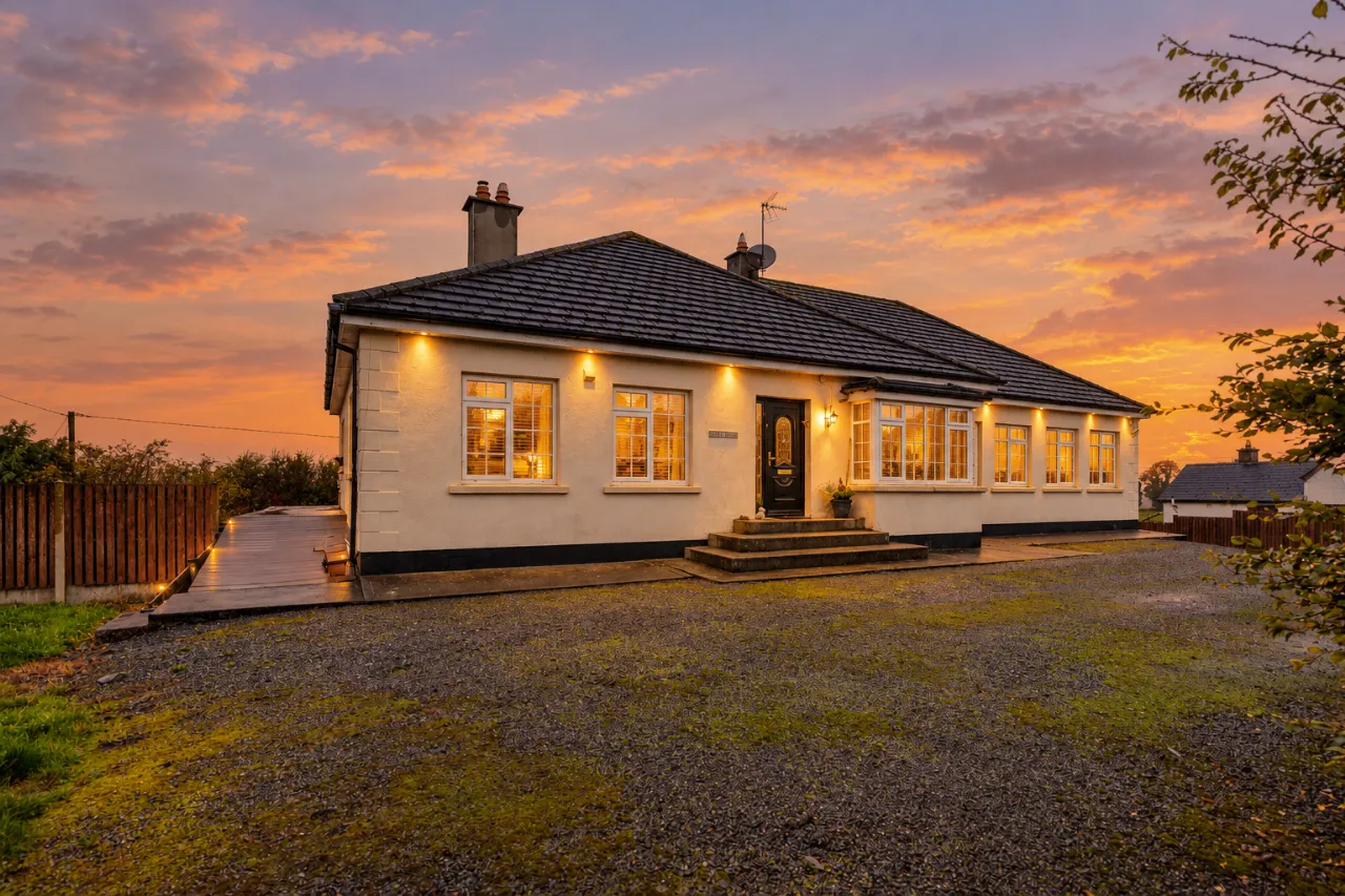 Photo of Hollybrook, Crookstown Upper, Ballitore,, Co. Kildare., R14YF72