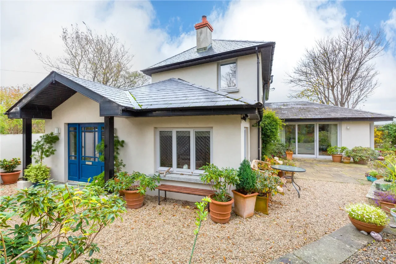 Photo of Clifton Lodge, Corbawn Lane, Shankill, Co Dublin, D18 W281