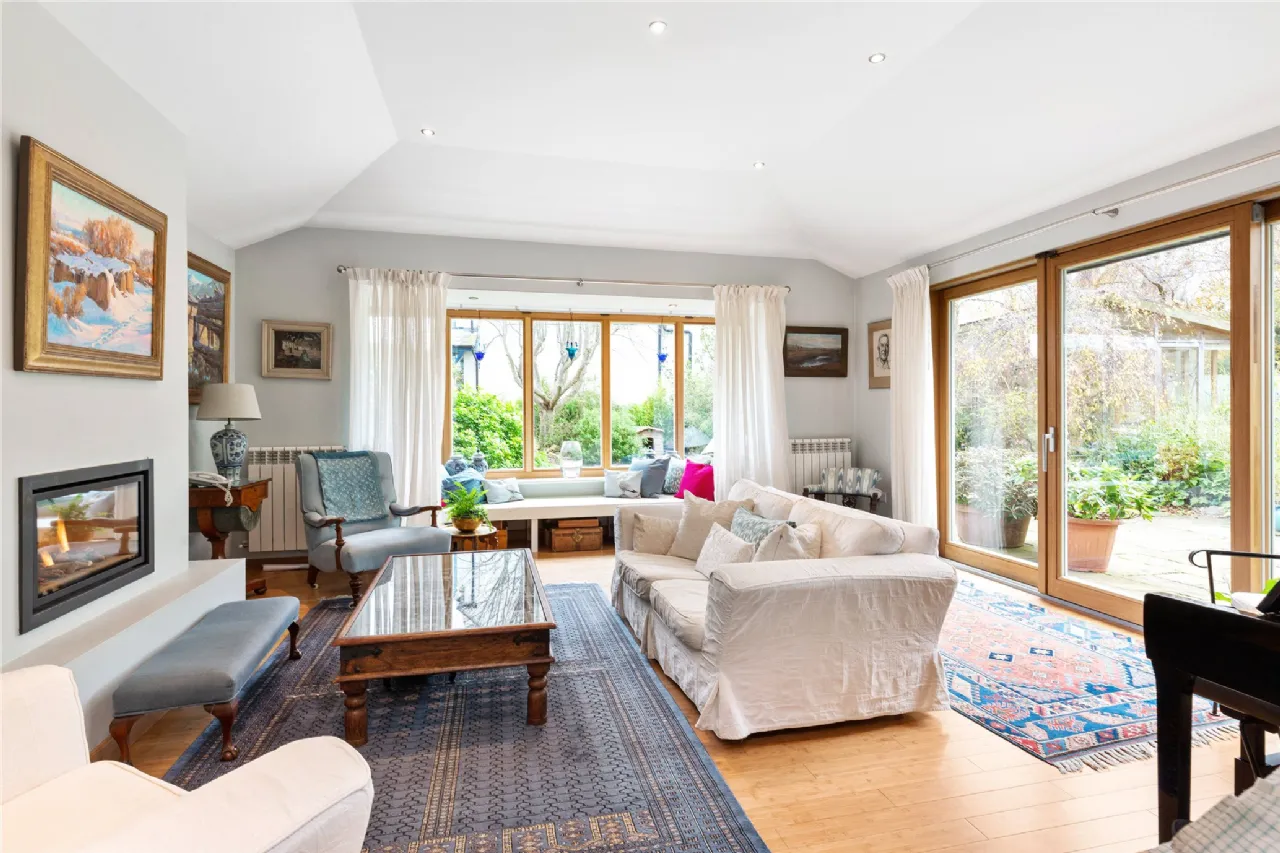 Photo of Clifton Lodge, Corbawn Lane, Shankill, Co Dublin, D18 W281