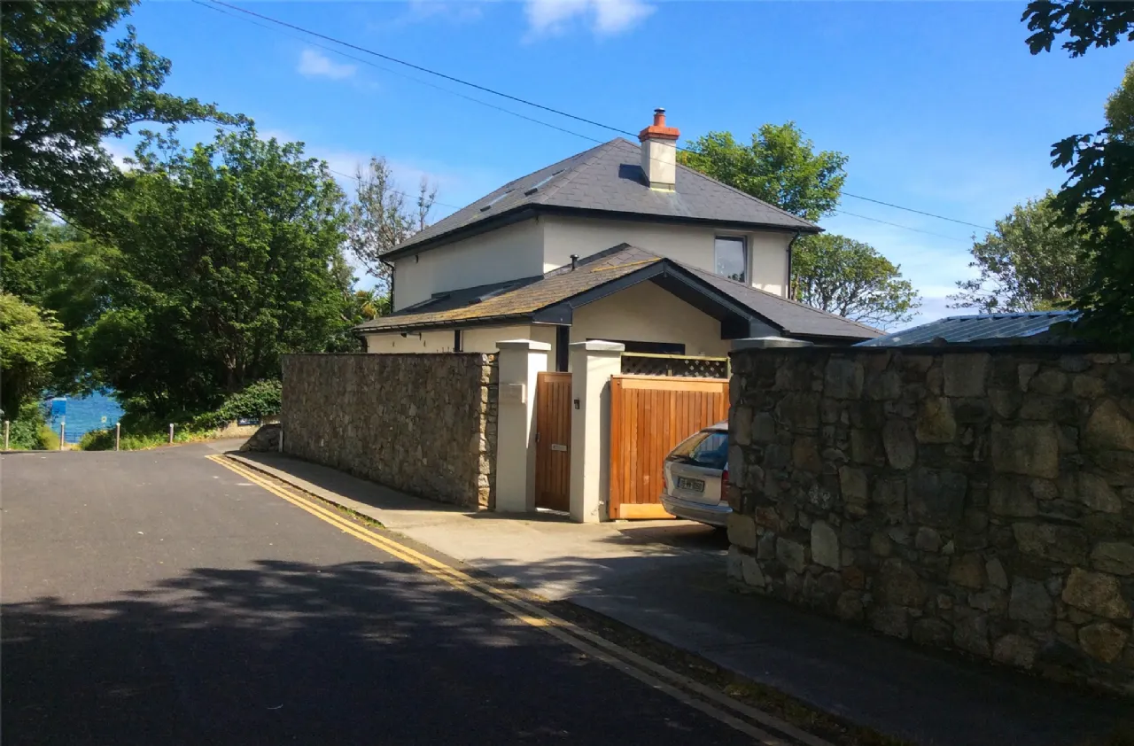 Photo of Clifton Lodge, Corbawn Lane, Shankill, Co Dublin, D18 W281