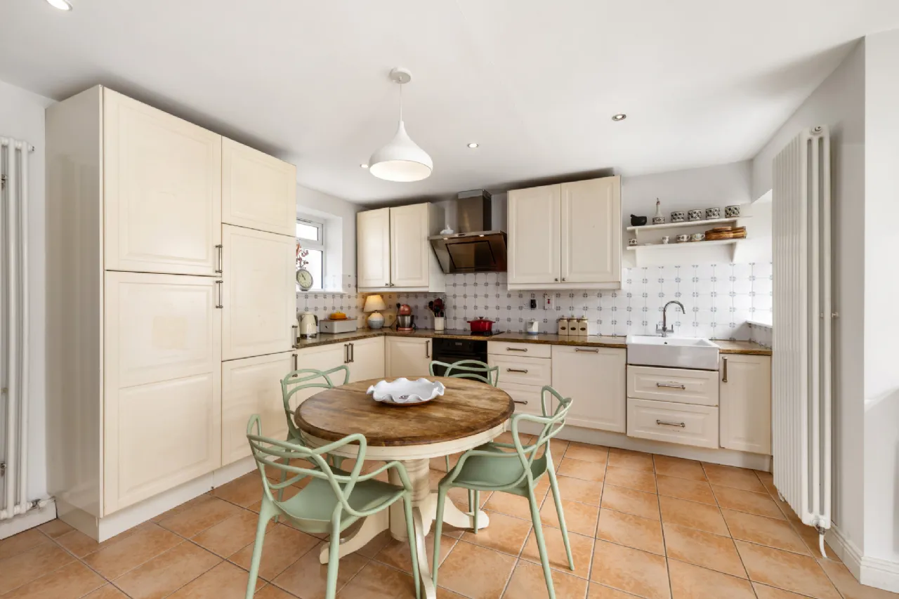 Photo of 30 Main Street, Howth, Co Dublin, D13 P8K7