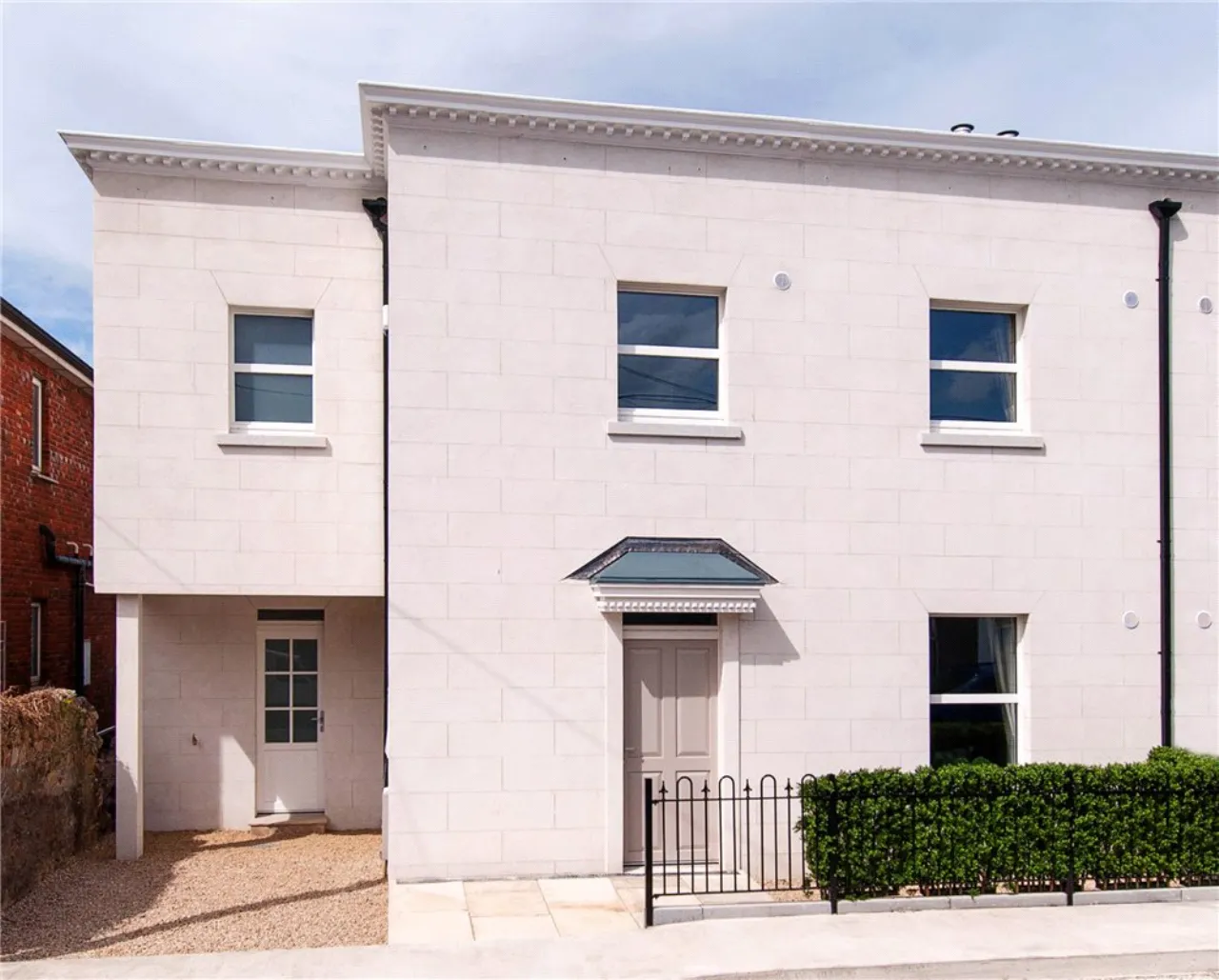 Photo of 5 The Old Stables, Seapoint Road, Bray, Co. Wicklow