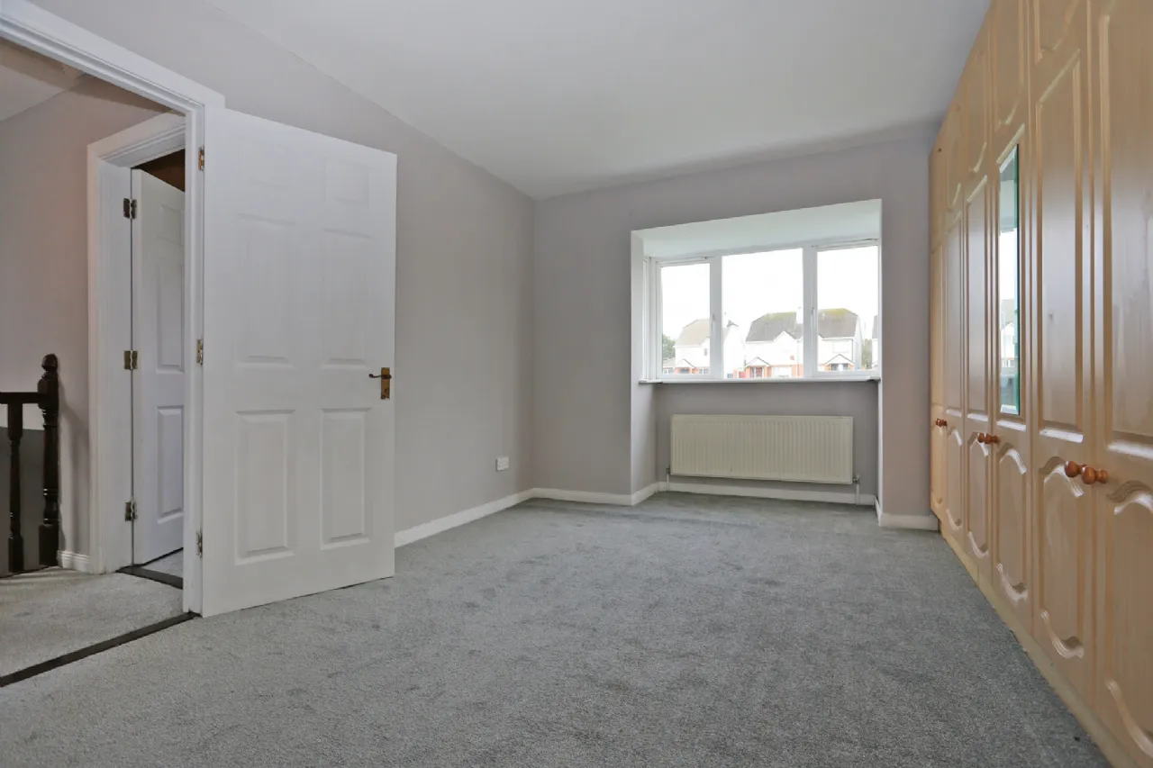 Photo of 26 Oakwood, Sixmilebridge, Clare, V95 F294