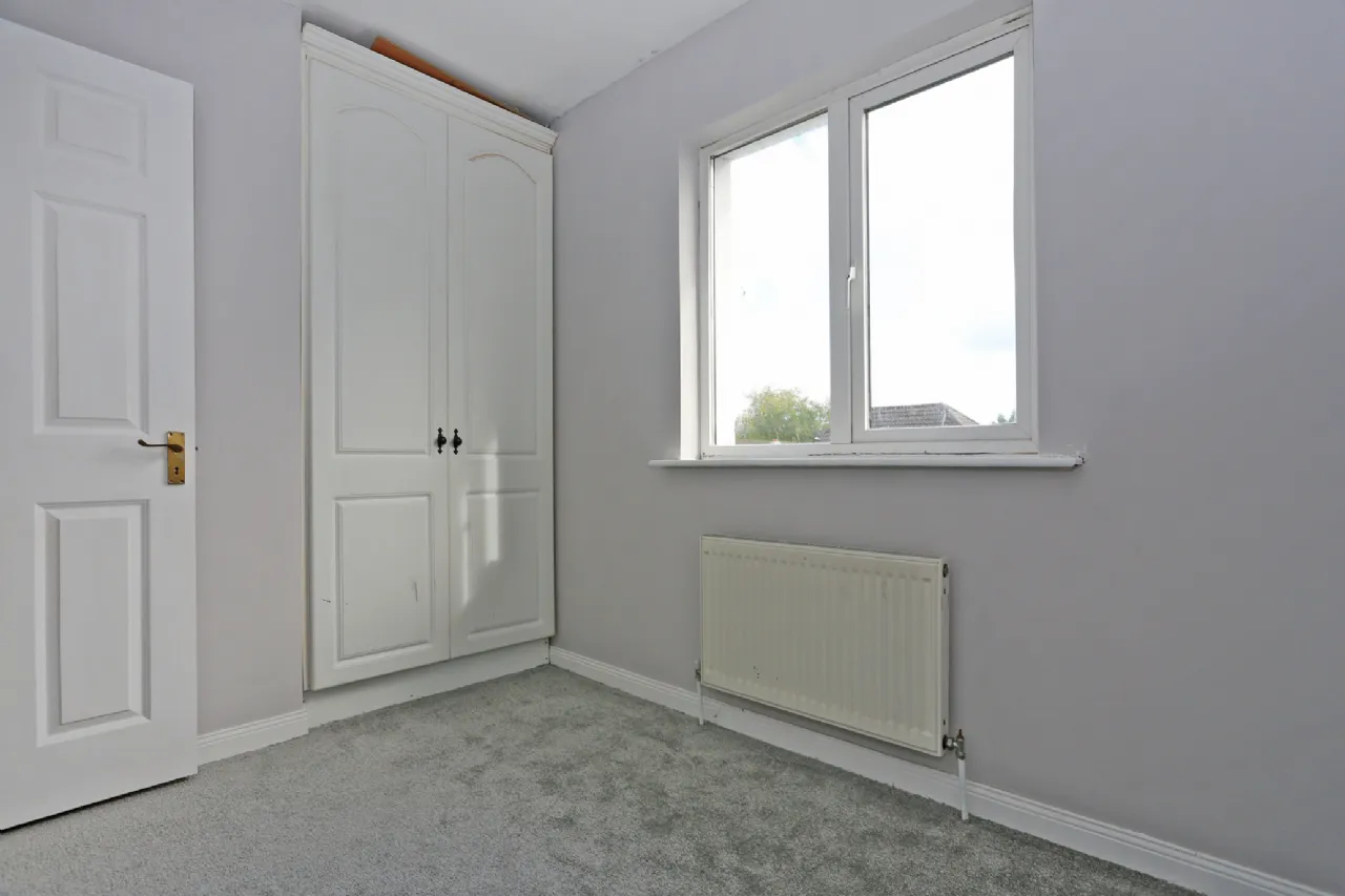 Photo of 26 Oakwood, Sixmilebridge, Clare, V95 F294