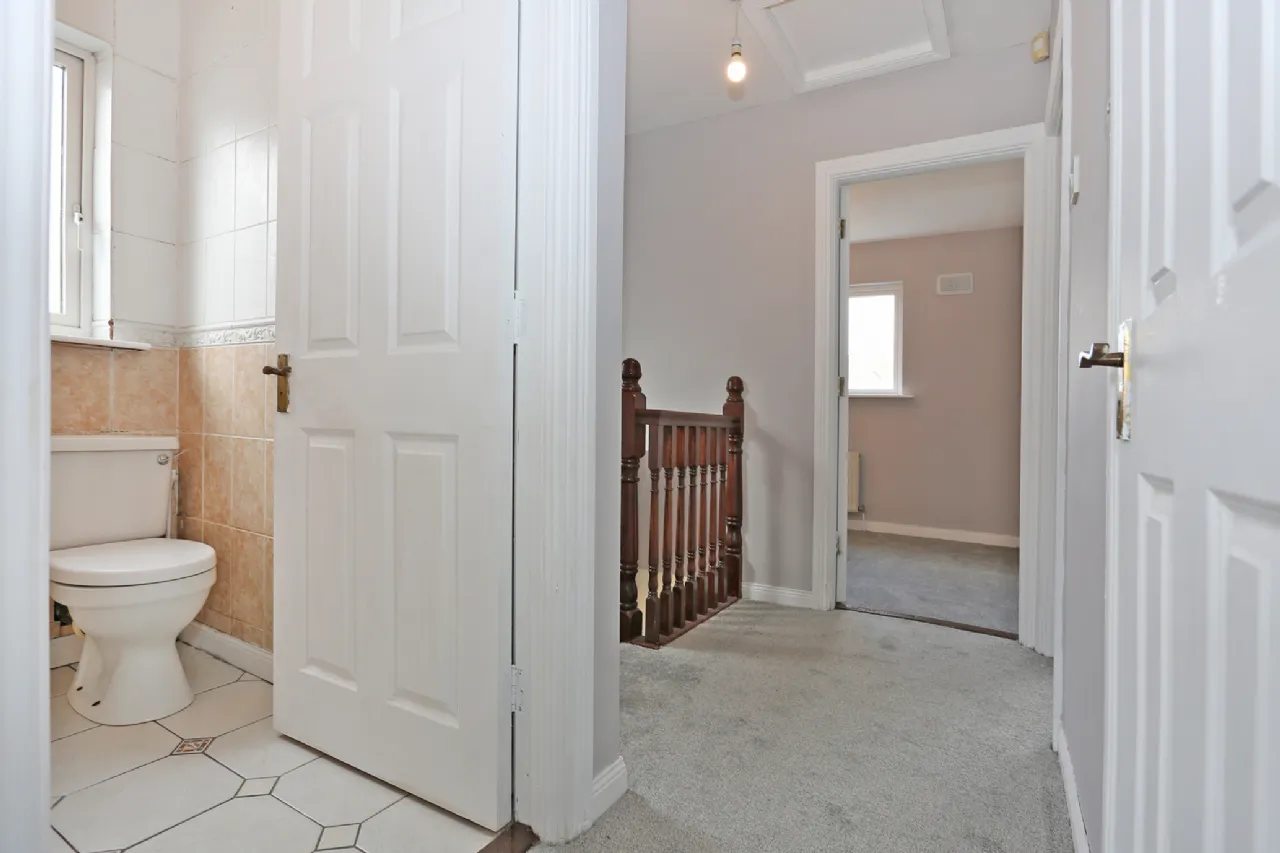 Photo of 26 Oakwood, Sixmilebridge, Clare, V95 F294