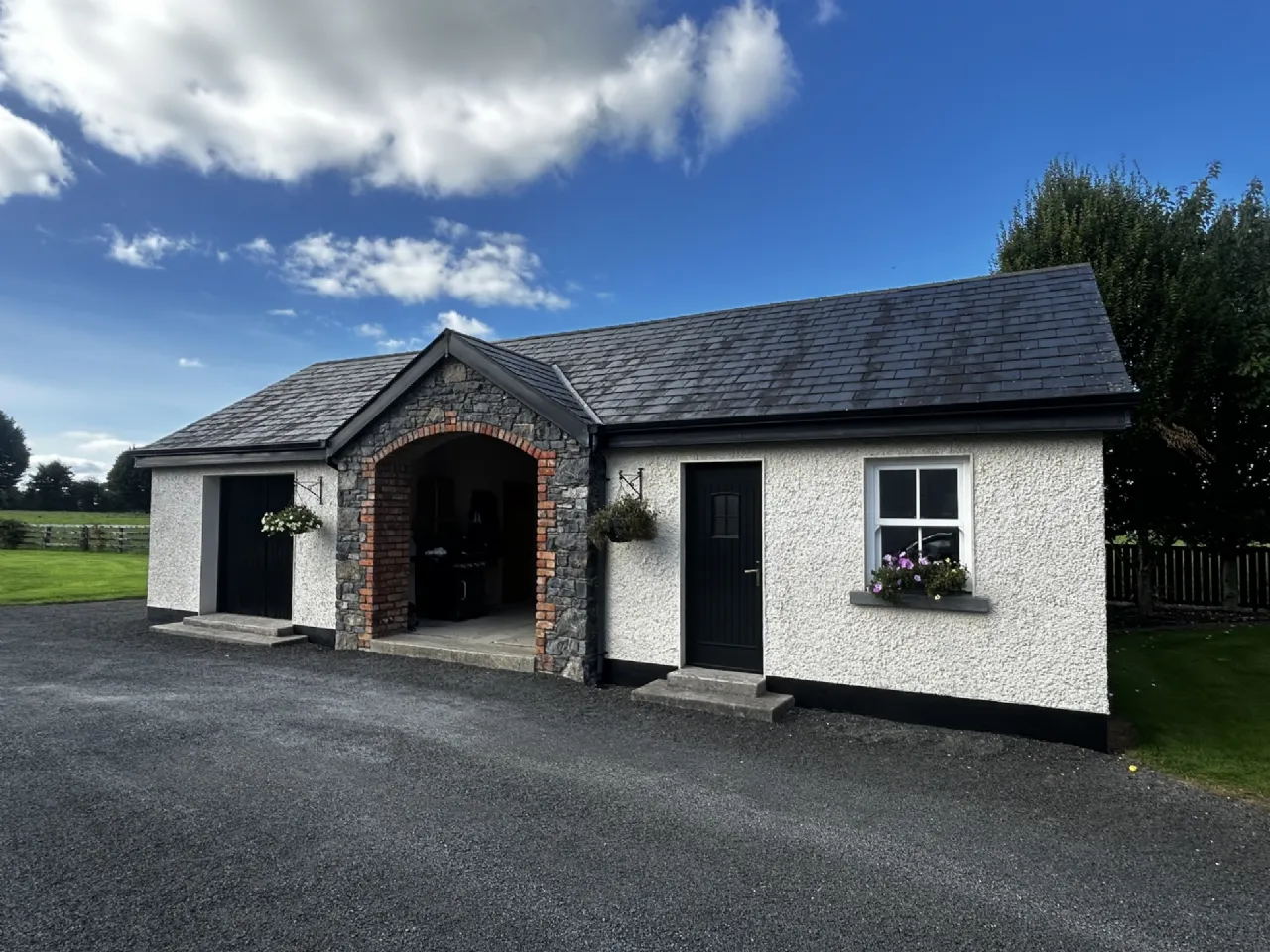 Photo of Leanmor House, Kilmore, Dundrum, Tipperary, E34 H500