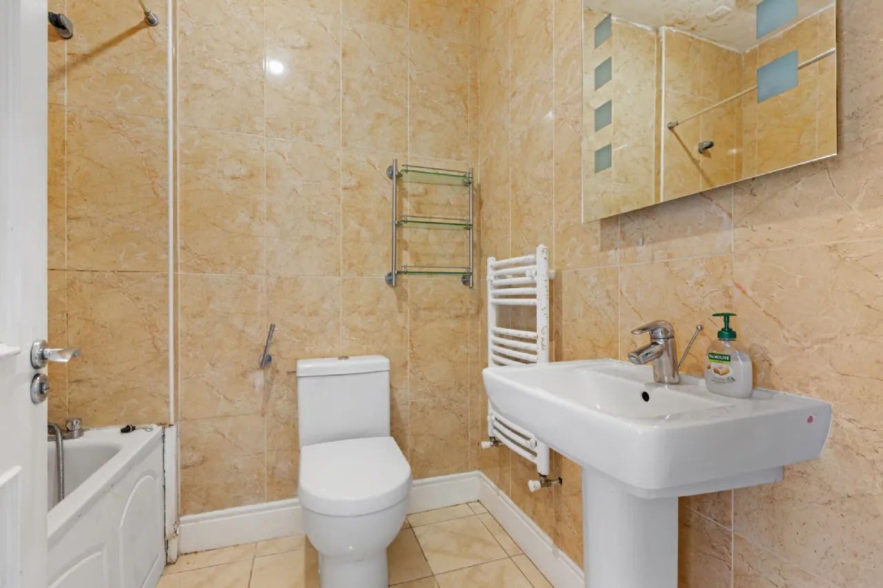 Photo of 31 Ballintyre Downs, Ballinteer, Dublin 16, D16 K240