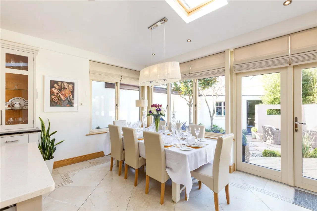 Photo of 44 College Grove, Castleknock, Dublin 15, D15 YF6Y