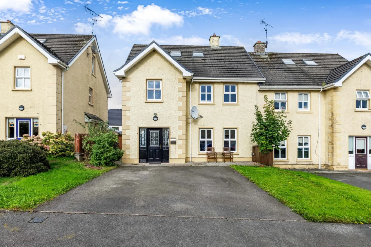 Photo of 24 Latlurcan Glen, Monaghan Town, H18 Y229