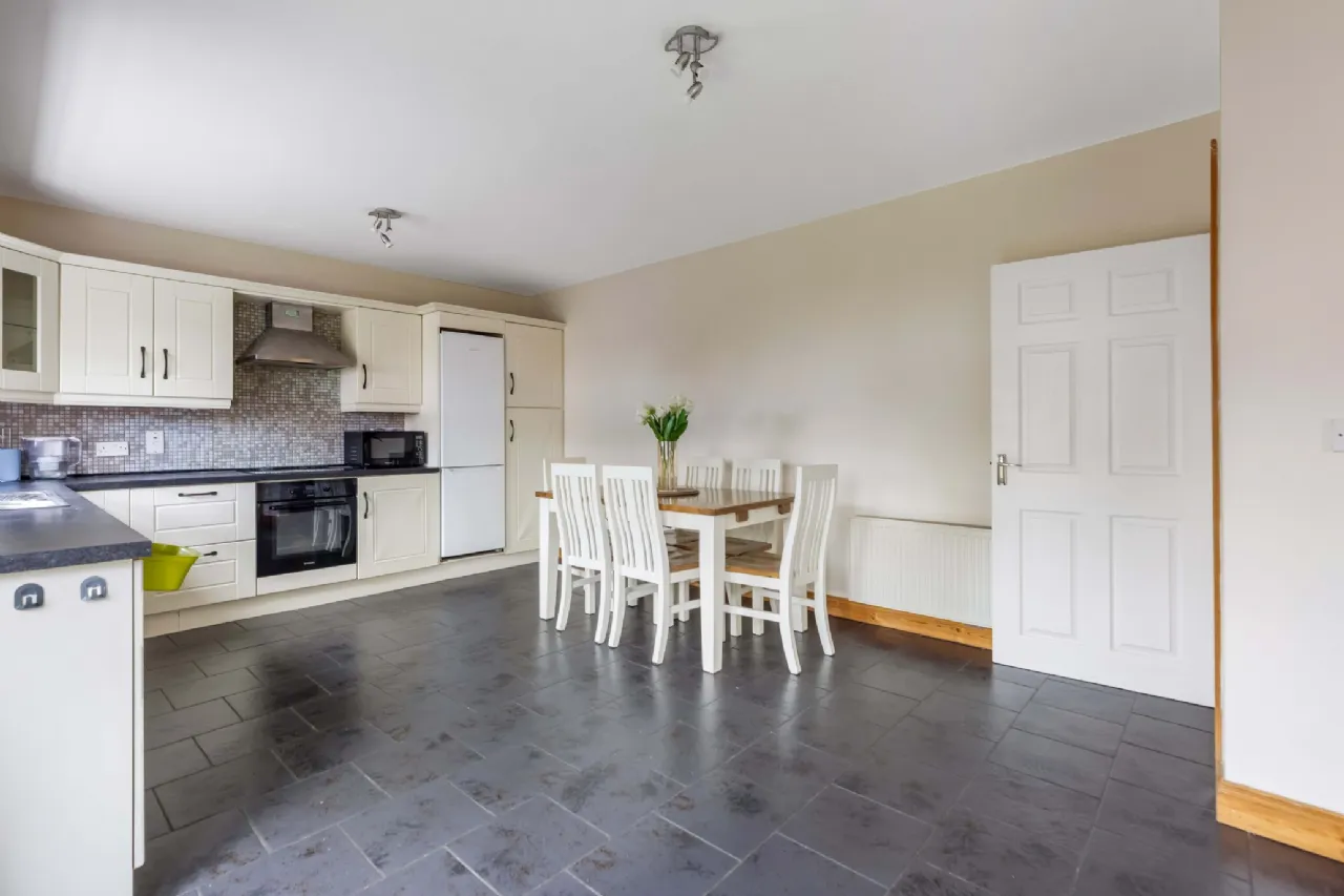 Photo of 24 Latlurcan Glen, Monaghan Town, H18 Y229