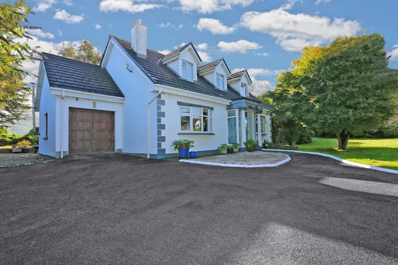 Photo of 14 Briar Park, Hill Road, Bunratty, Clare, V95 E5N2
