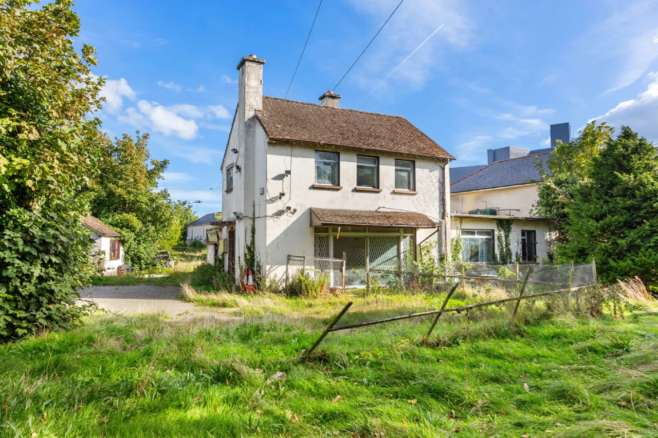 Photo of Manresa, Old Naas Road, Dublin 12, D12 XR82