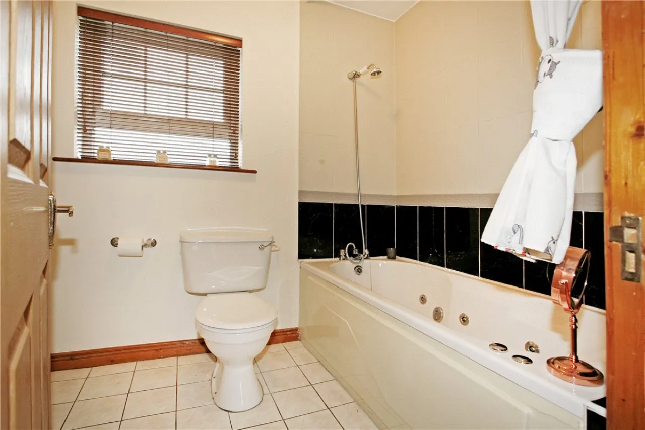 Photo of 70 Foxfield, Dooradoyle, Limerick