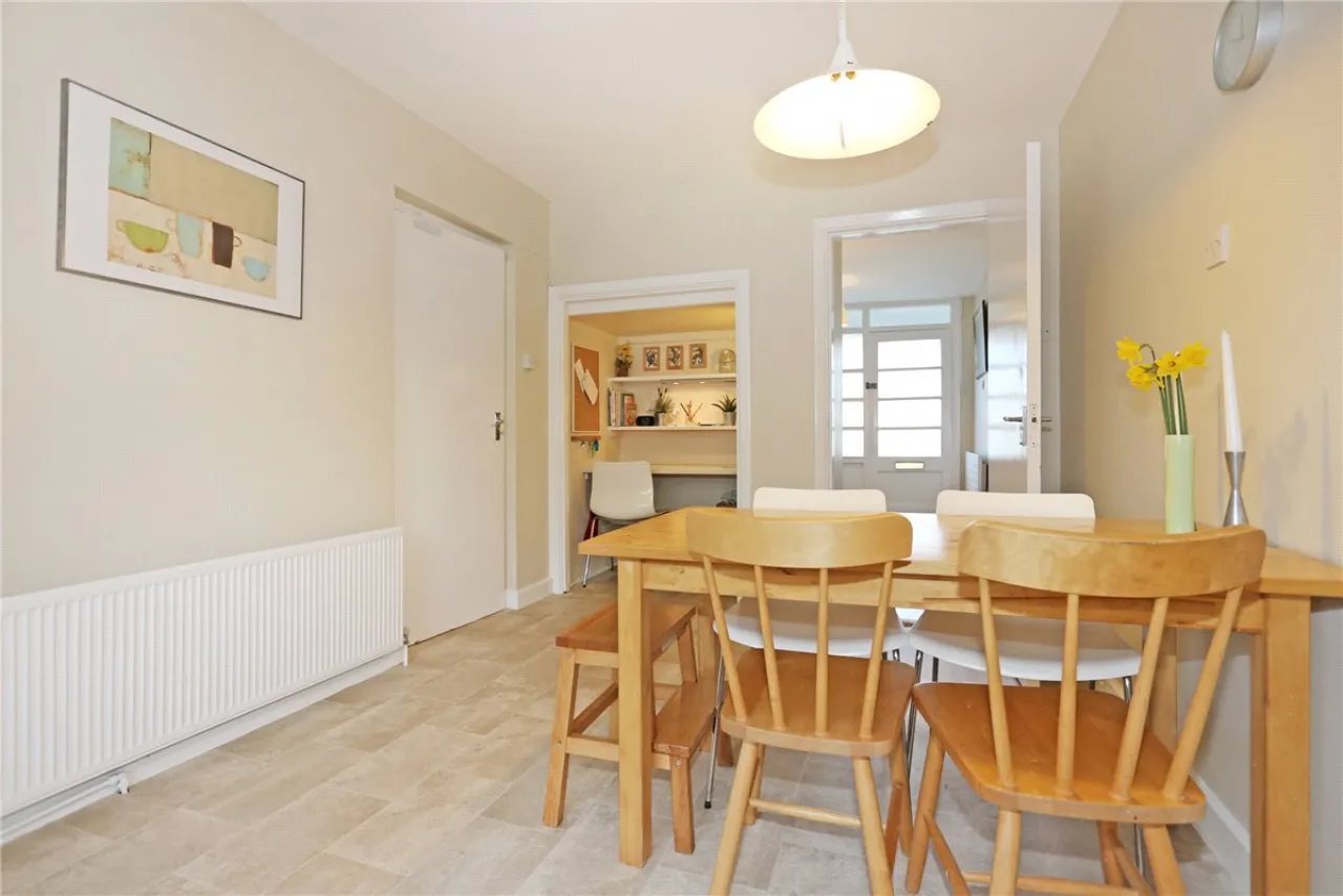 Photo of 18 Aisling Drive, Clareview, Limerick, V94 N6PN