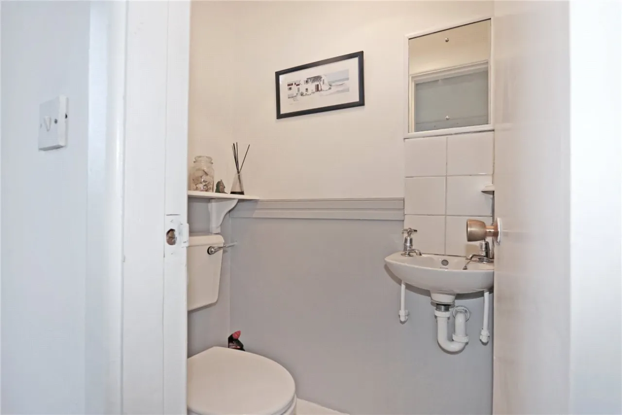 Photo of 18 Aisling Drive, Clareview, Limerick, V94 N6PN