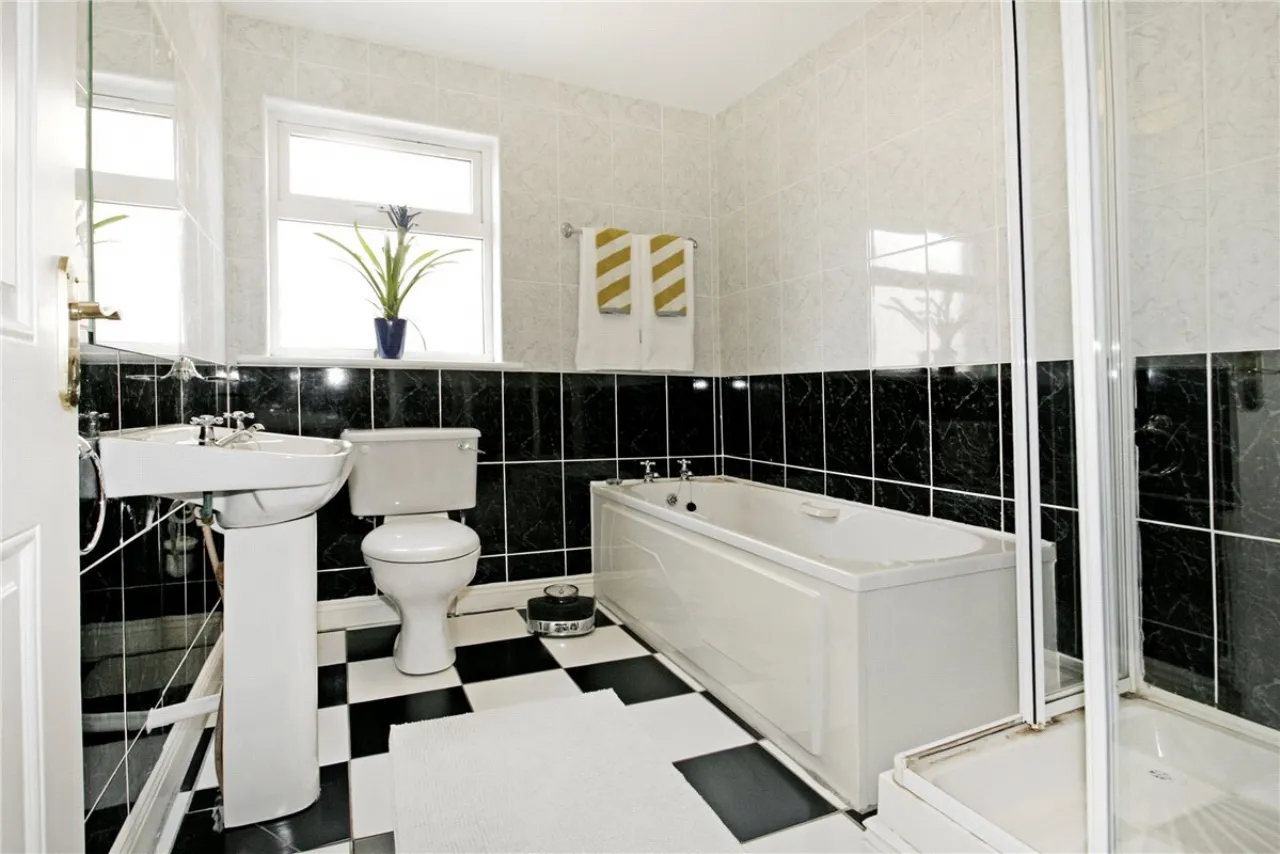 Photo of 33 Newtown Park, Annacotty, Co Limerick, V94 D5HF