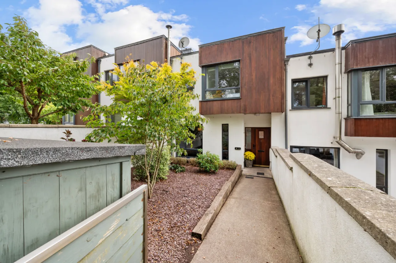 Photo of 8 The Courtyard, Woodville, Glanmire, Cork, T45 FX01