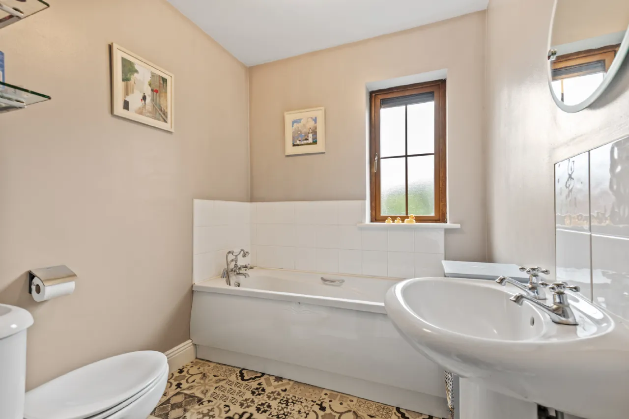 Photo of 7 Milford Park, Ballinabranna, Carlow, R93H768