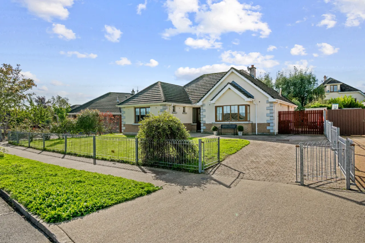 Photo of 7 Milford Park, Ballinabranna, Carlow, R93H768