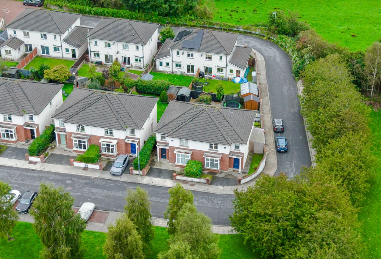 Photo of 37 Hollybank Park, Clongowan, Waterford Road, Kilkenny, R95 E4C2