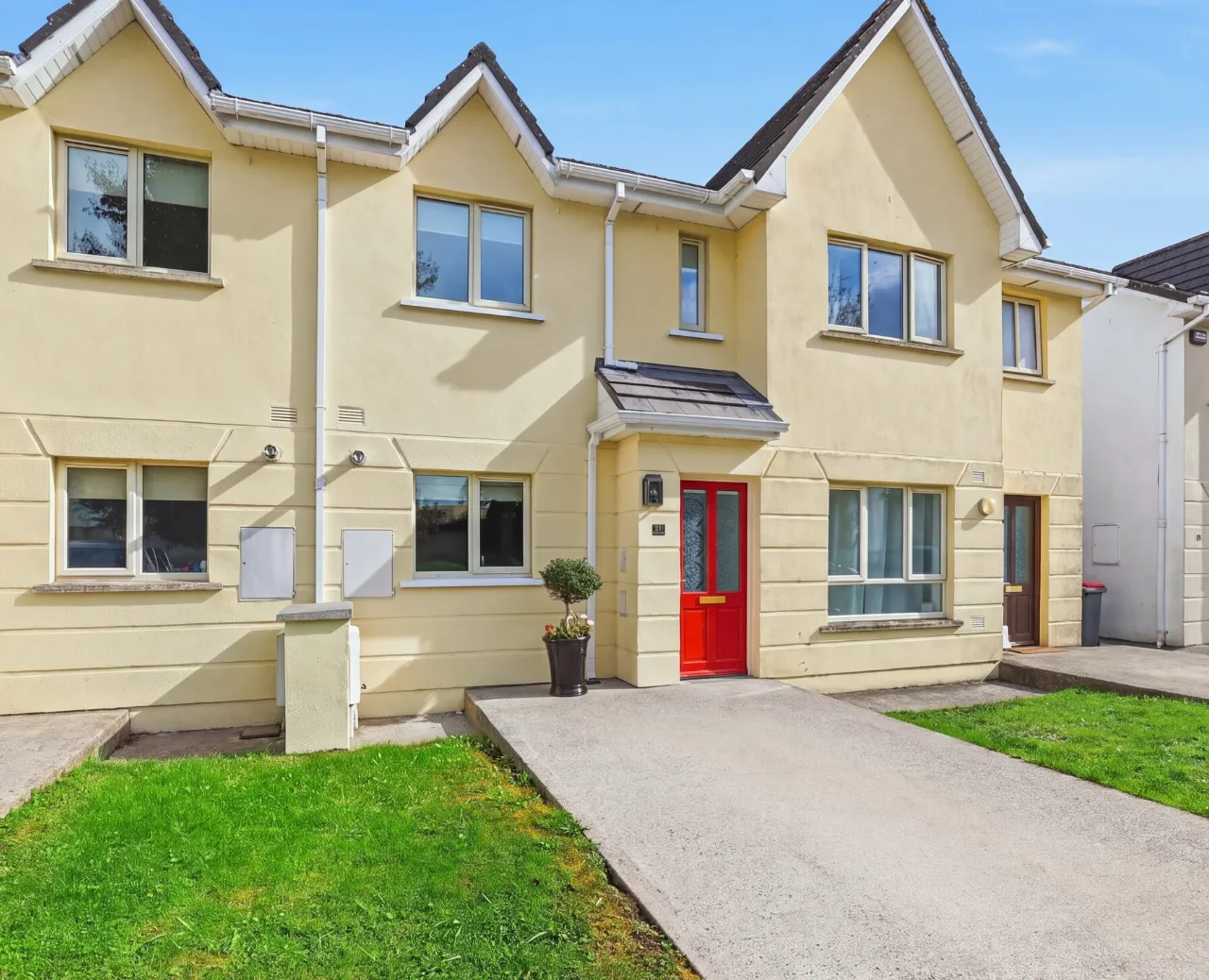 Photo of 11 Sweetbriar, Thomas Street, Clonmel, Co. Tipperary, E91 F2D6