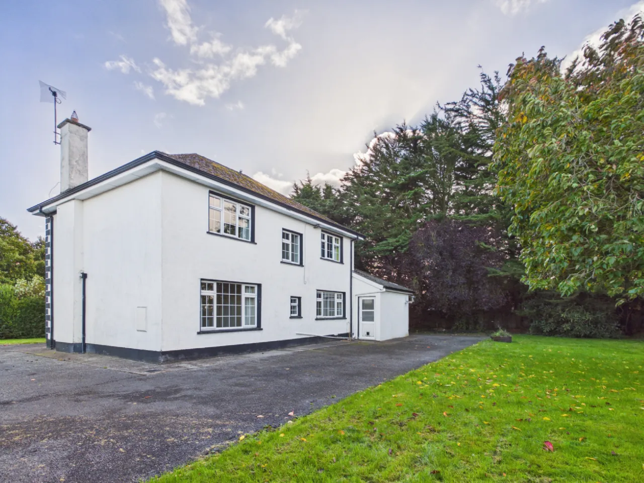 Photo of The Green, Holycross, Thurles, Co. Tipperary, E41 R250